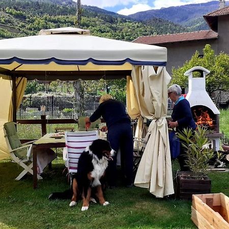 Appartamento Signorile Con Giardino Aosta Exterior photo