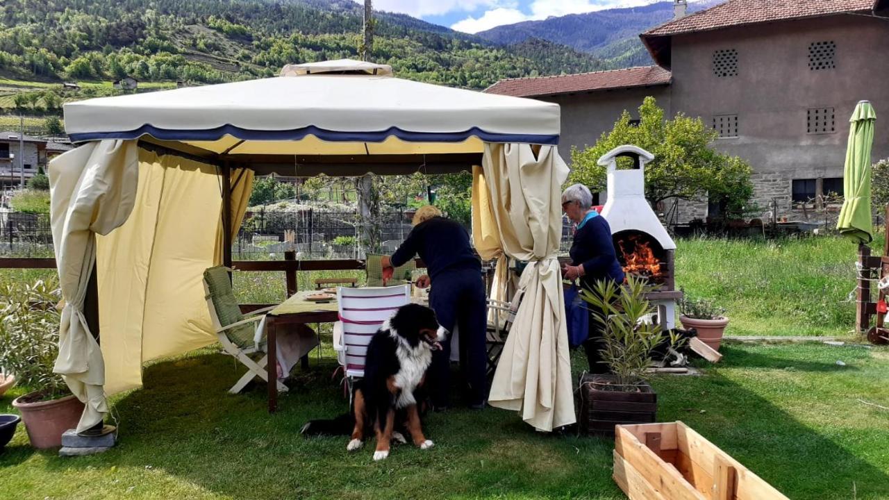 Appartamento Signorile Con Giardino Aosta Exterior photo