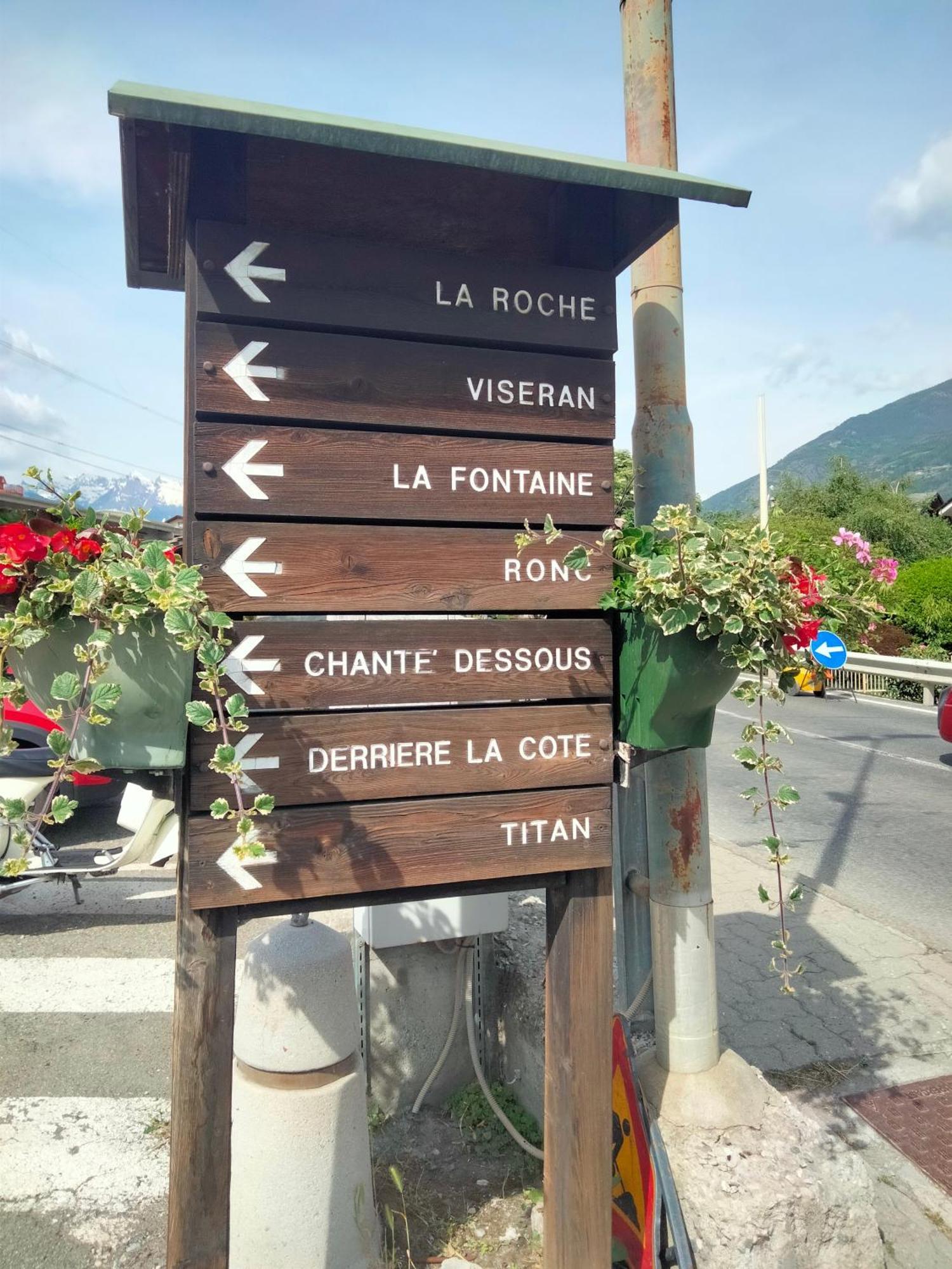 Appartamento Signorile Con Giardino Aosta Exterior photo